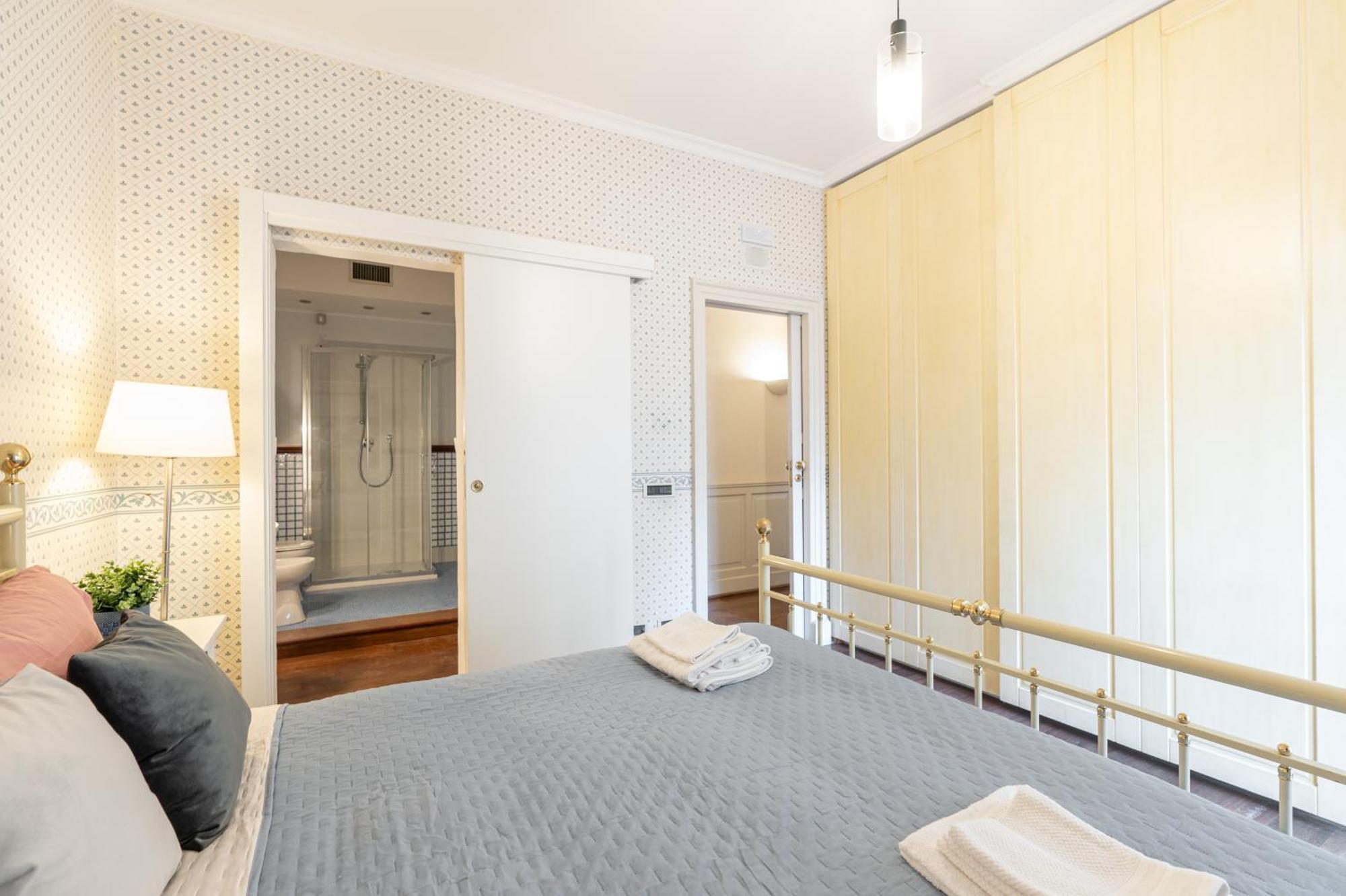 B&B Frida Suite Home Trani Exterior photo